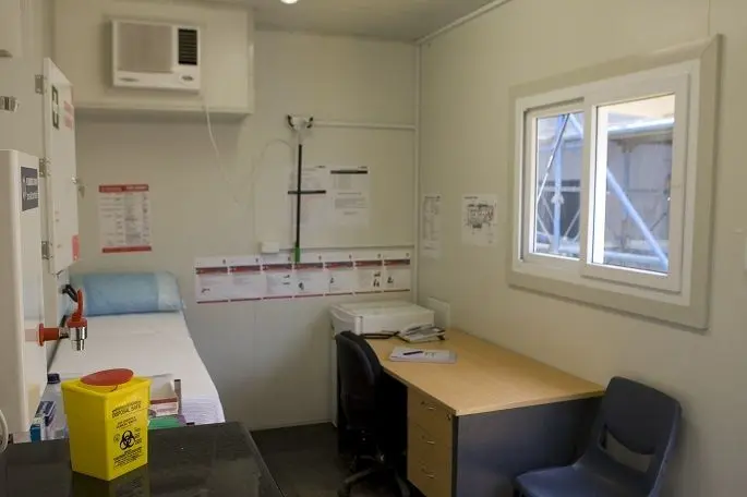 generic_925-5400_WK_AU_20ftFirstAid (1).jpg