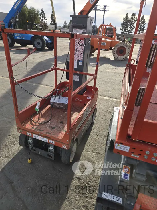 2017 Skyjack SJ12 Self-Propelled One-Person Lift