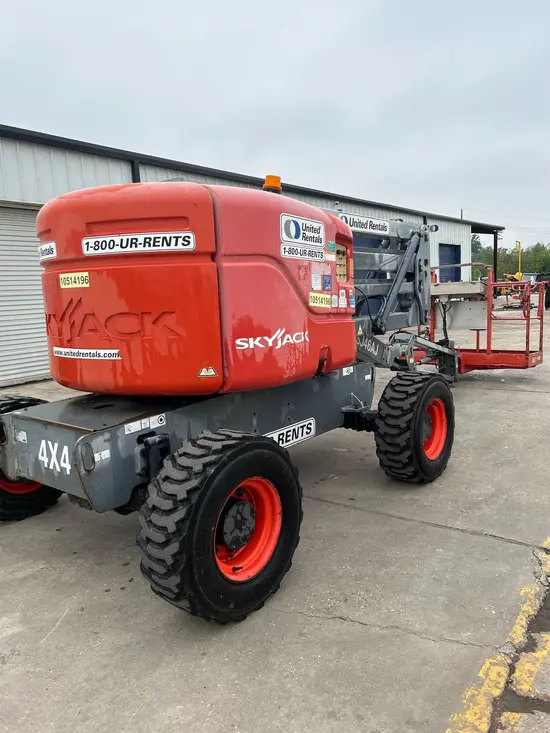 2016 Skyjack SJ46AJ Articulating Boom Lift
