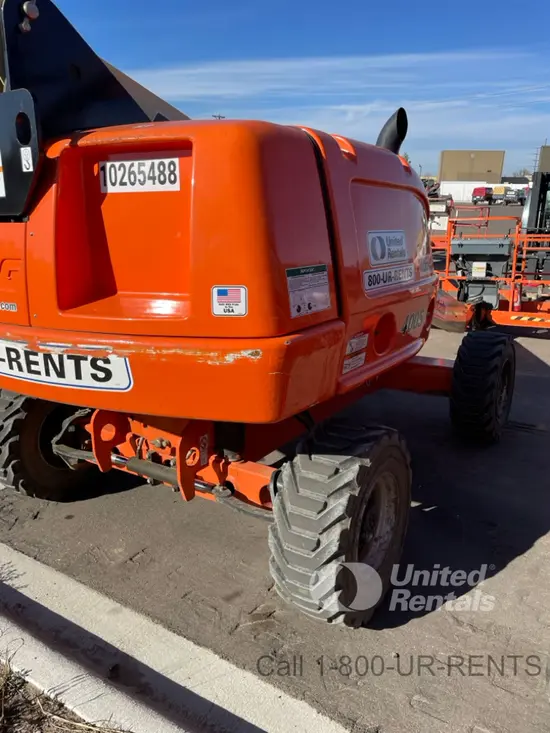 2014 JLG 400S Boom Lift