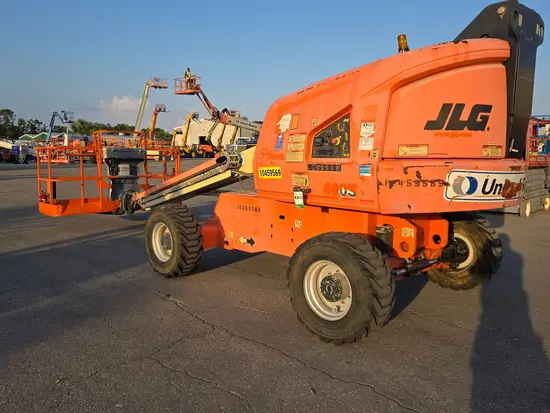 2016 JLG 400S Boom Lift