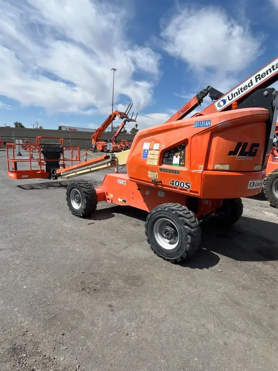2018 JLG 400S Boom Lift