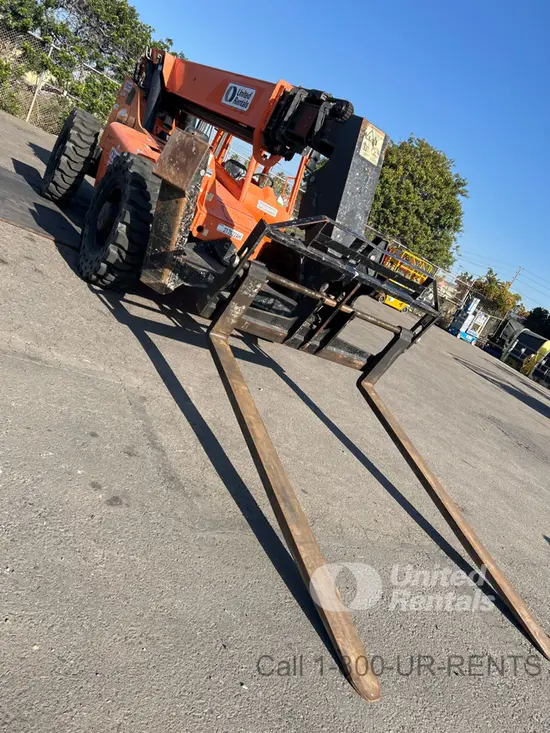 2019 JLG 10054 Forklift