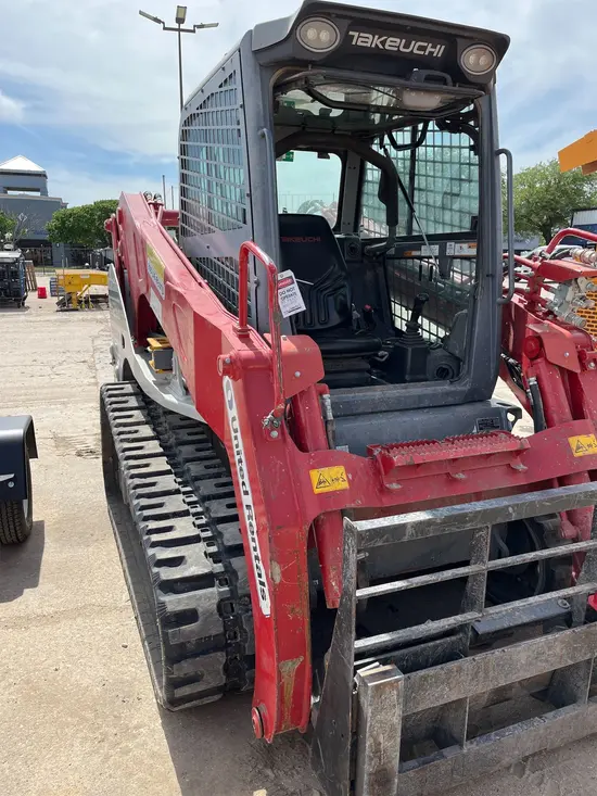 2020 Takeuchi TL12V2-CR Track Loader