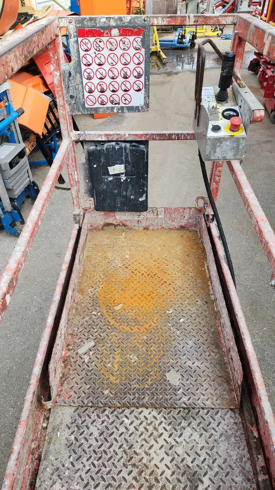 2016 Skyjack SJIII3219 Scissor Lift