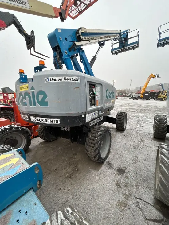 2017 Genie S-65 Boom Lift