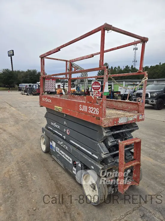 2017 Skyjack SJIII3226 Scissor Lift