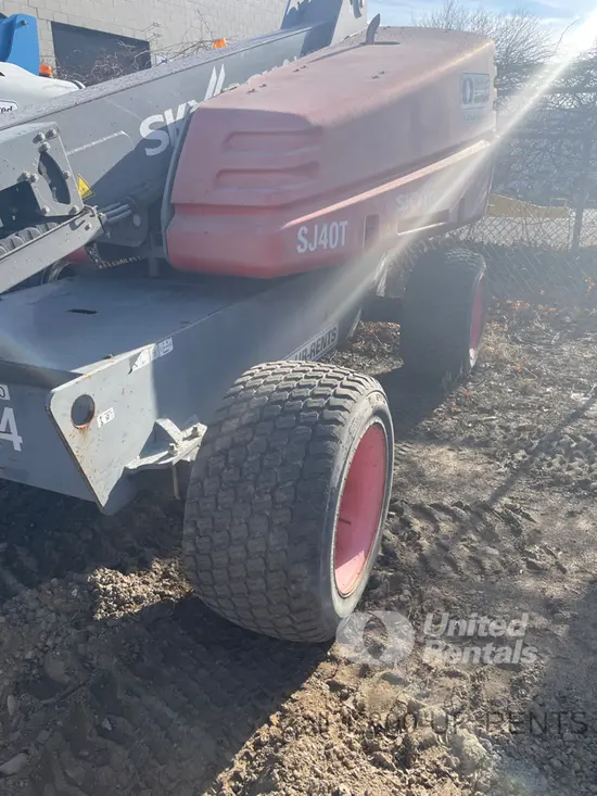 2017 Skyjack SJ40T Boom Lift