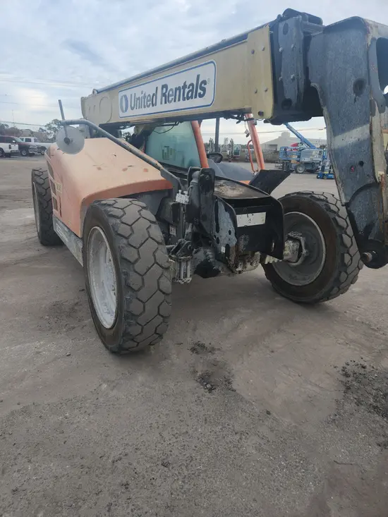 2017 JLG 742 Forklift