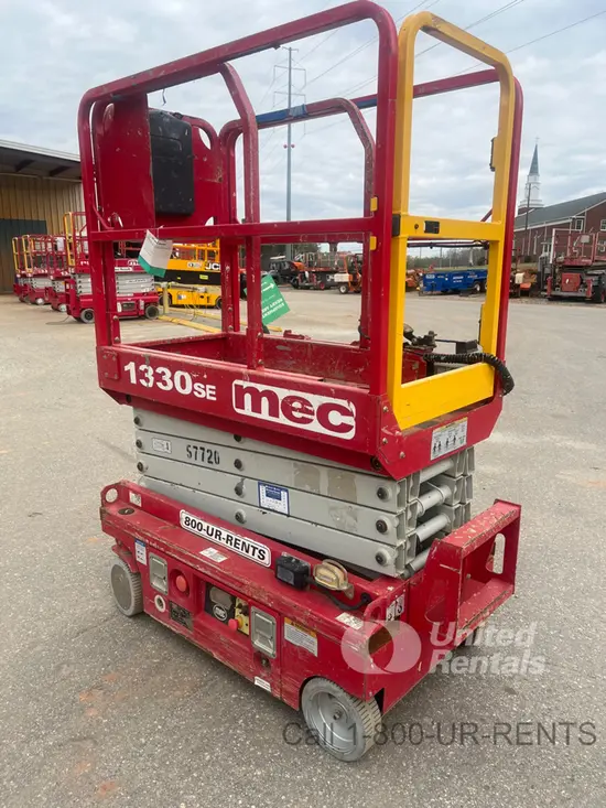 2018 MEC 1330SE Scissor Lift