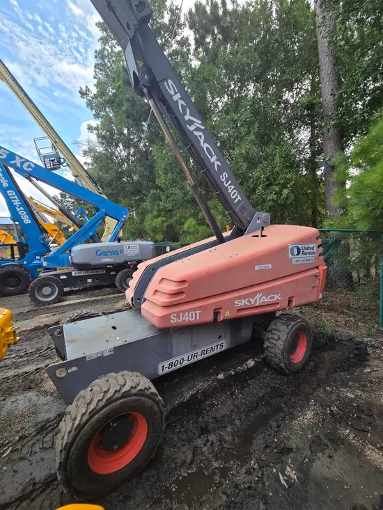 2016 Skyjack SJ40T Boom Lift
