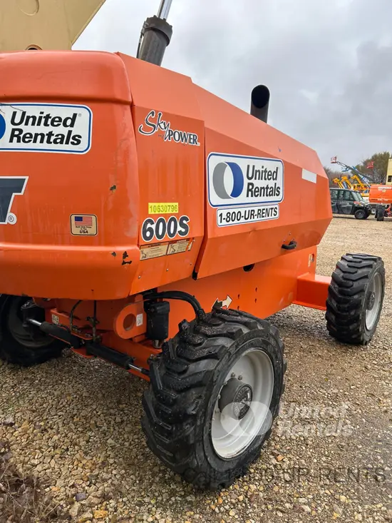 2017 JLG 600S Boom Lift