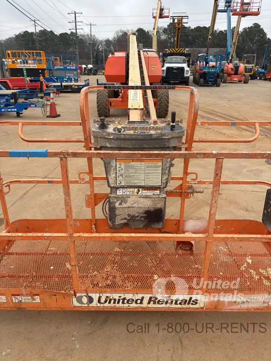 2017 JLG 800S Boom Lift