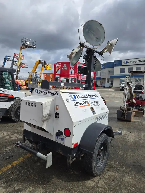 2017 Magnum Pro MLT4200 Portable Light Tower