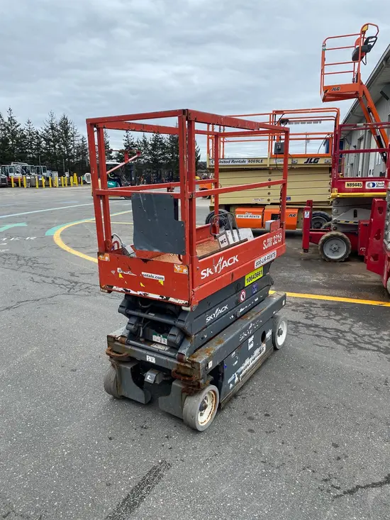 2017 Skyjack SJIII3219 Scissor Lift