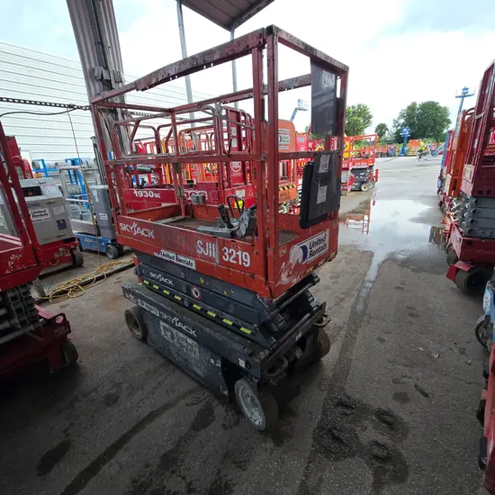 2016 Skyjack SJIII3219 Scissor Lift