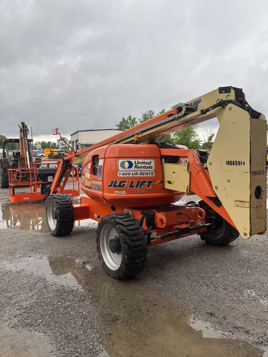 2017 JLG 600AJ Articulating Boom Lift
