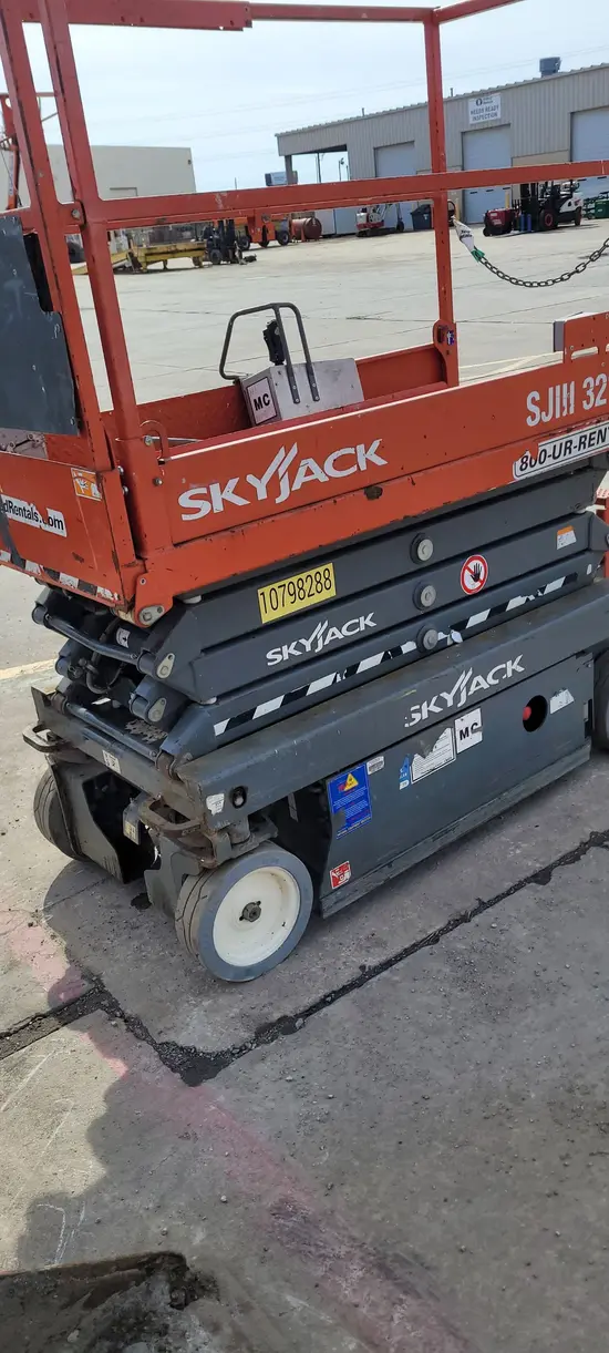 2018 Skyjack SJIII3219 Scissor Lift