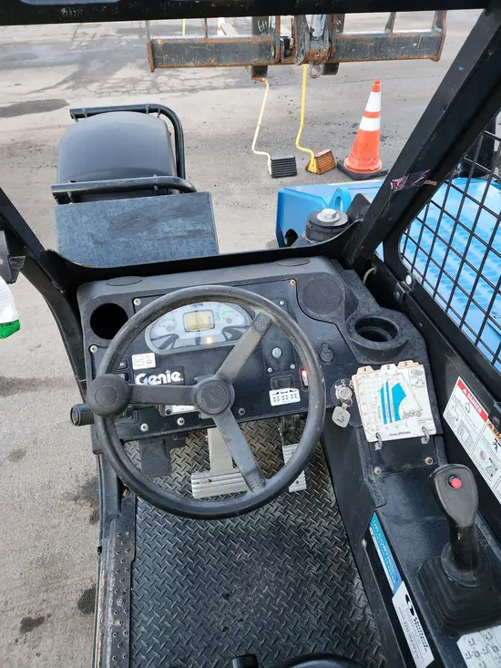 2016 Genie GTH-844 Forklift