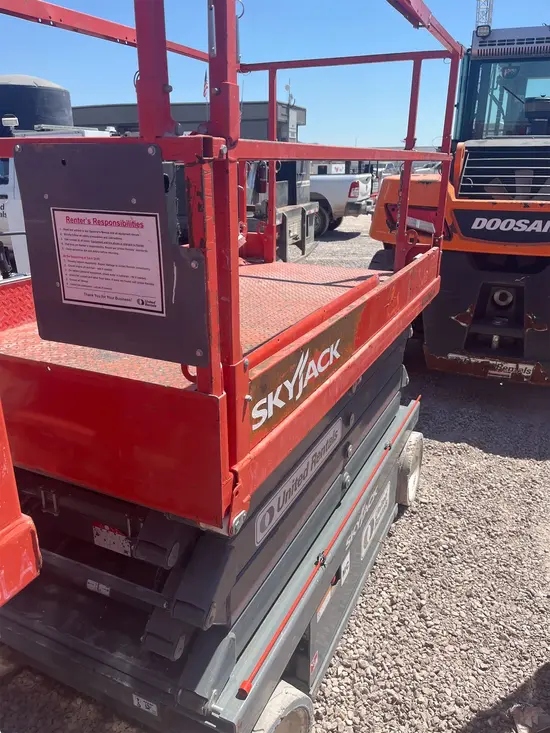 2017 Skyjack SJIII4632 Scissor Lift