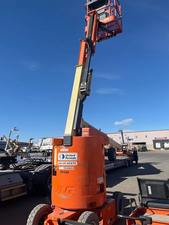2016 JLG E300AJP Articulating Boom Lift