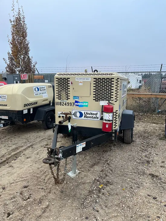 2018 Doosan P425/HP375WCUT4 Air Compressor