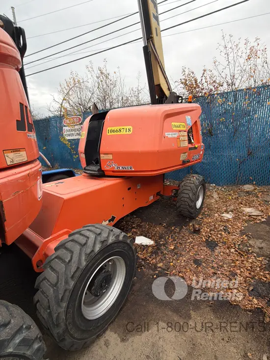 2017 JLG 400S Boom Lift