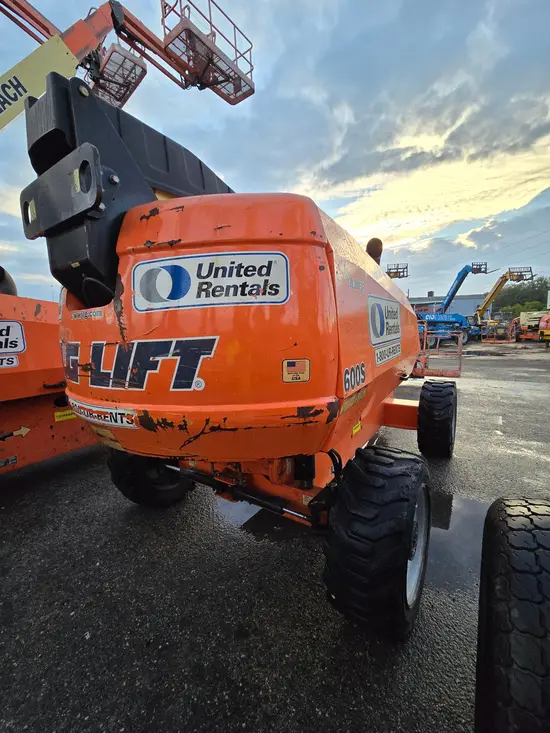 2017 JLG 600S Boom Lift