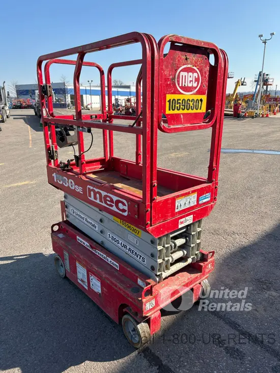 2017 MEC 1330SE Scissor Lift