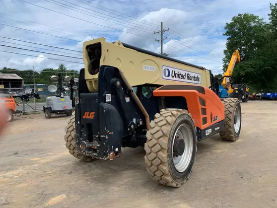 2018 JLG 1055 Forklift