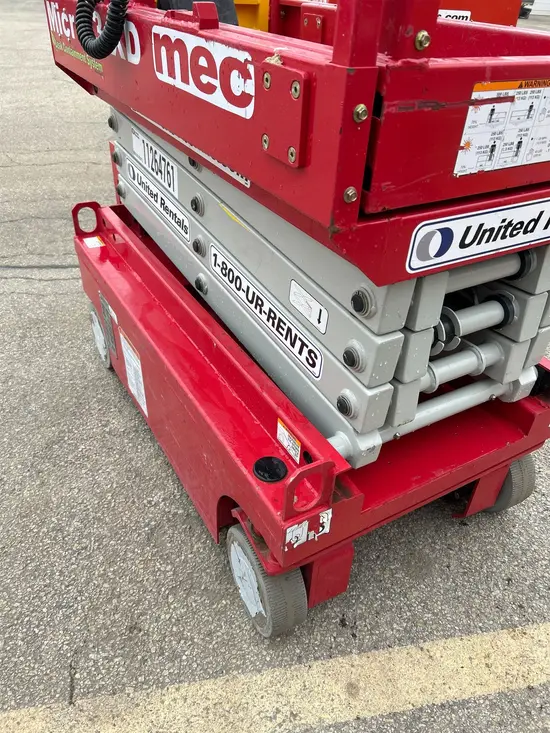 2021 MEC MICRO 13-XD Scissor Lift