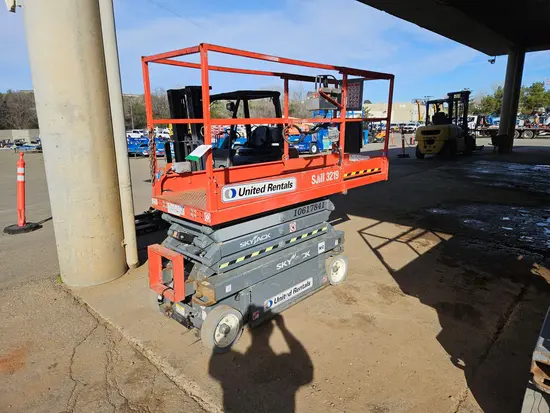 2017 Skyjack SJIII3219 Scissor Lift