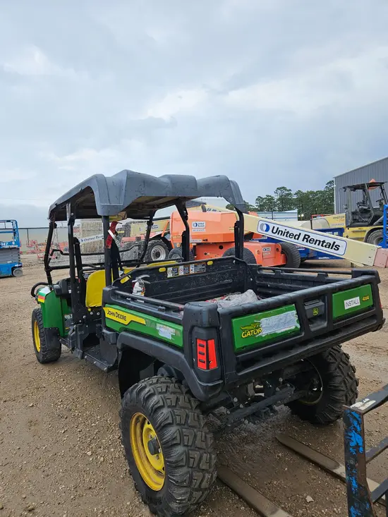 2022 John Deere XUV855MS4 Utility Vehicle
