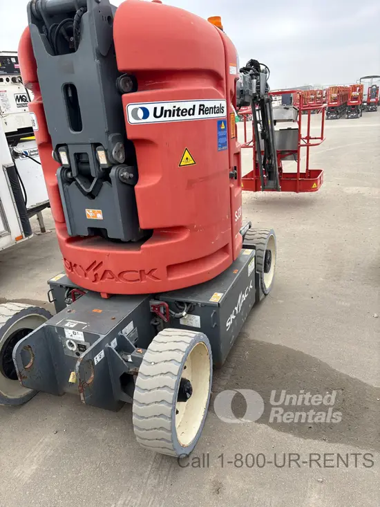 2017 Skyjack SJ30ARJE Articulating Boom Lift
