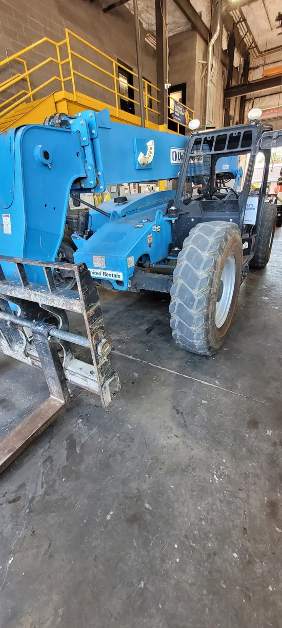 2015 Genie GTH-844 Forklift