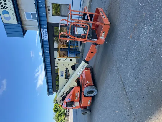2016 JLG E400AN Articulating Boom Lift