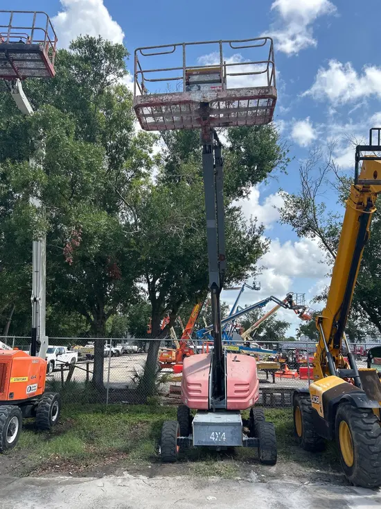 2016 Skyjack SJ40T Boom Lift