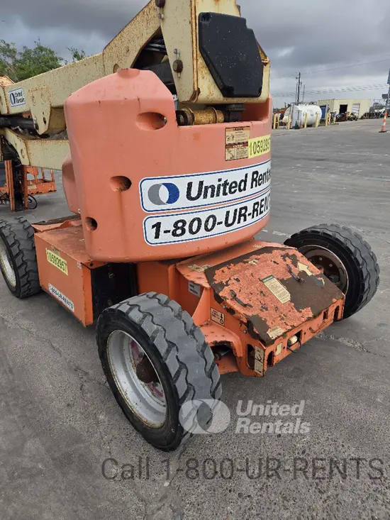 2017 JLG E450AJ Articulating Boom Lift