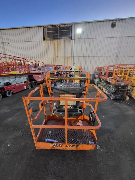 2017 JLG E300AJP Articulating Boom Lift