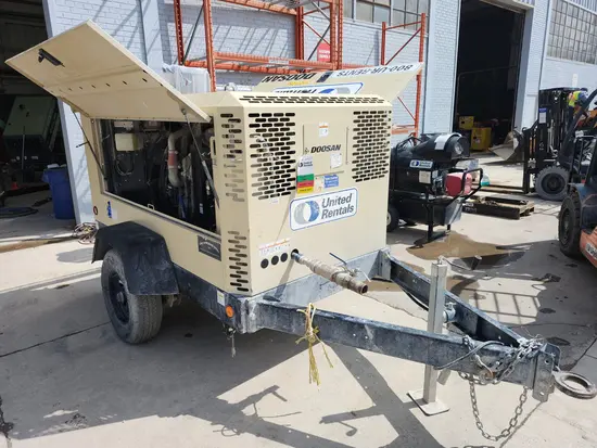 2021 Doosan P425/HP375WCUT4 Air Compressor