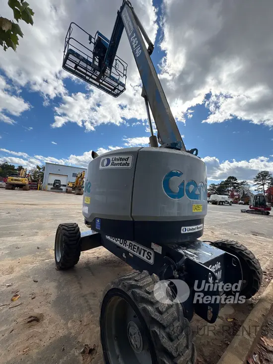 2015 Genie Z-62/40J Articulating Boom Lift