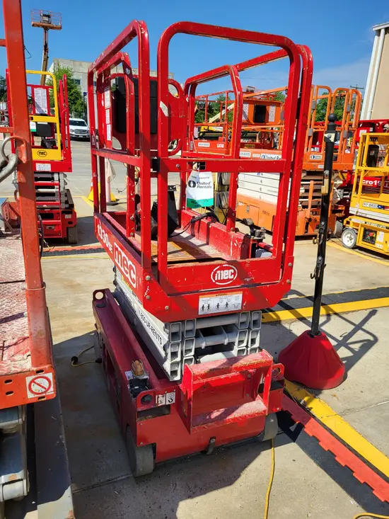 2017 MEC 1330SE Scissor Lift