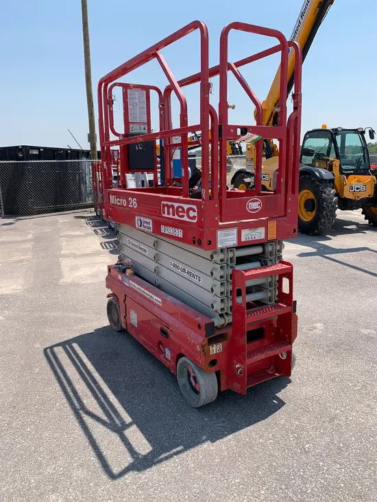 2019 MEC MICRO 26 Scissor Lift