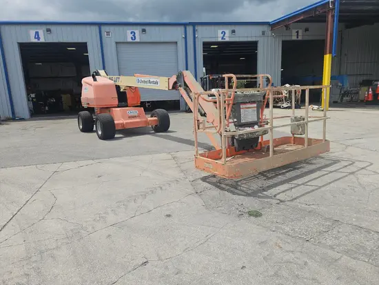 2017 JLG 460SJ Boom Lift