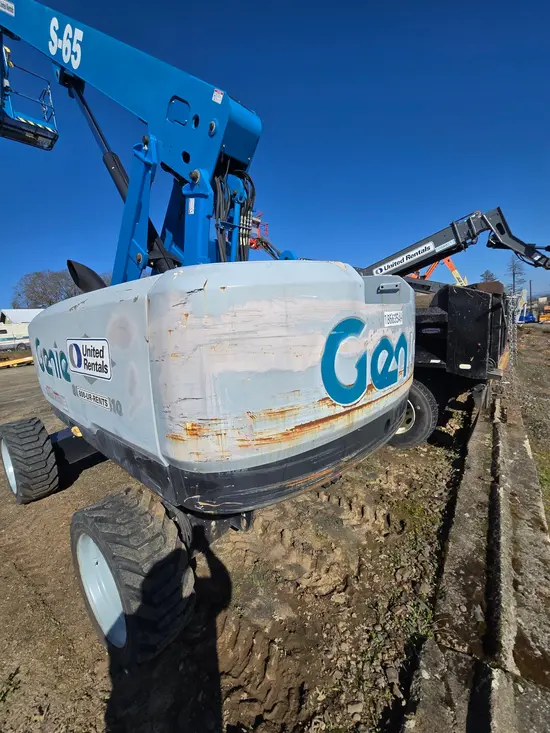 2017 Genie S-65 Boom Lift