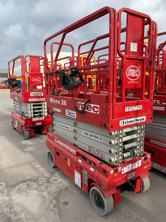 2019 MEC MICRO 26 Scissor Lift