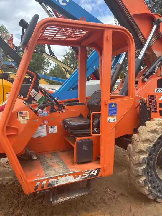 2017 SKYTRAK 10054 Forklift