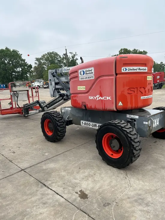 2016 Skyjack SJ46AJ Articulating Boom Lift