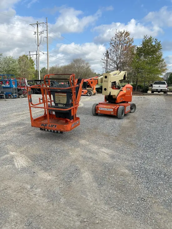 2017 JLG E400AJPN Articulating Boom Lift