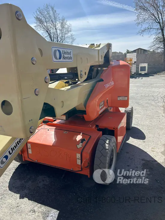 2017 JLG E400AN Articulating Boom Lift